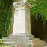 tomba leopardi