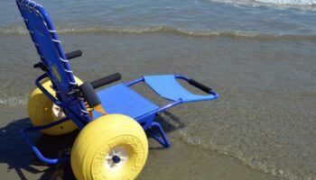 sedie spiaggia disabili Portici