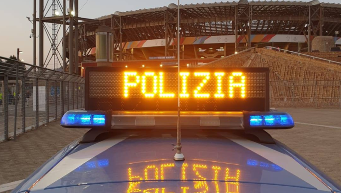 Napoli Polizia Fuorigrotta