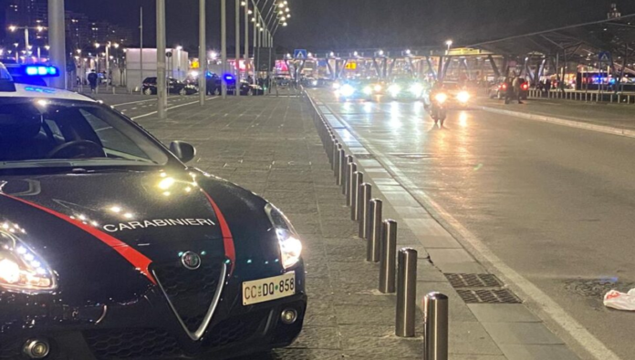 Napoli Piazza Garibaldi Carabinieri