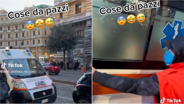 Ambulanza Tik Tok Napoli