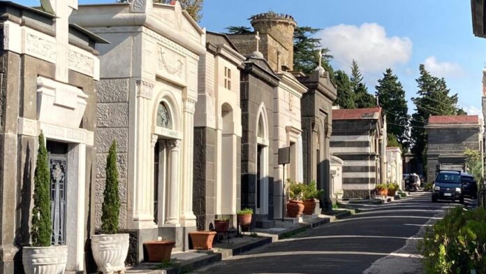 Cimitero Poggioreale Napoli