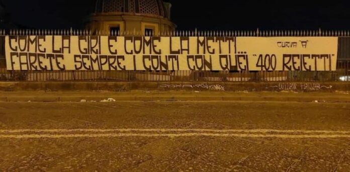 Napoli Striscioni