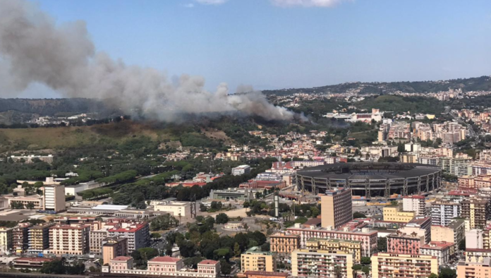 Incendio Fuorigrotta