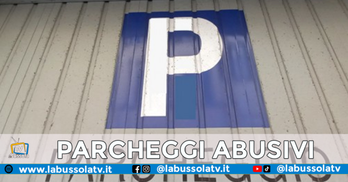 PORTICI PARCHEGGI ABUSIVI