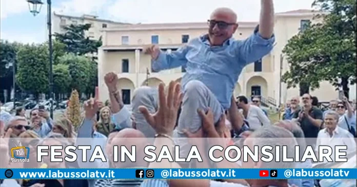 AVERSA FESTA SALA CONSILIARE