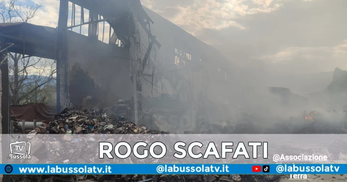 INCENDIO SCAFATI