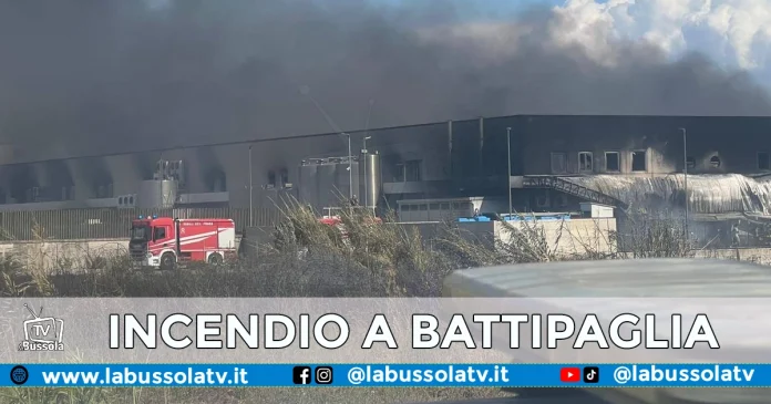 INCENDIO BATTIPAGLIA