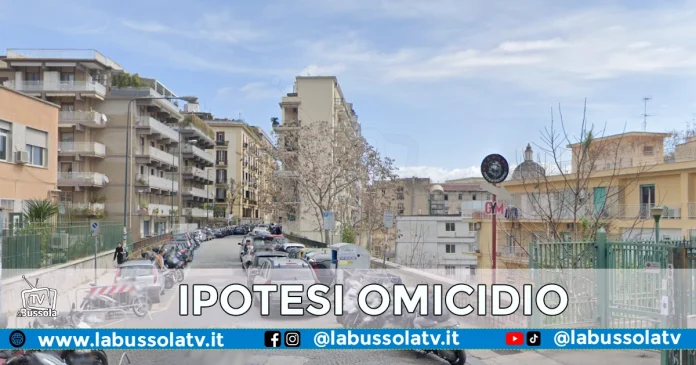 VIA ANDREA D'ISERNIA NAPOLI CHIAIA