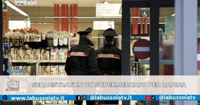Napoli dipendenti di un supermercato furono presi in ostaggio e rapinati, 5 arresti