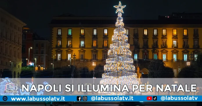 ACCENSIONE LUMINARIE NATALIZIE NAPOLI
