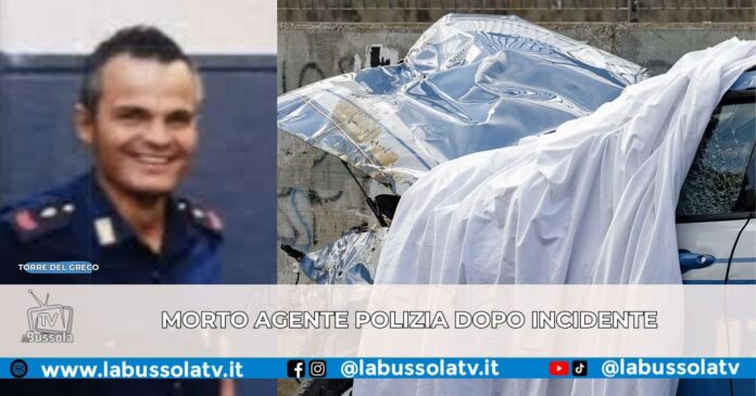 Tragedia a Torre del Greco, SUV invade la carreggiata opposta e finisce contro la vettura della Polizia muore Aniello Scarpati, agente di 47 anni