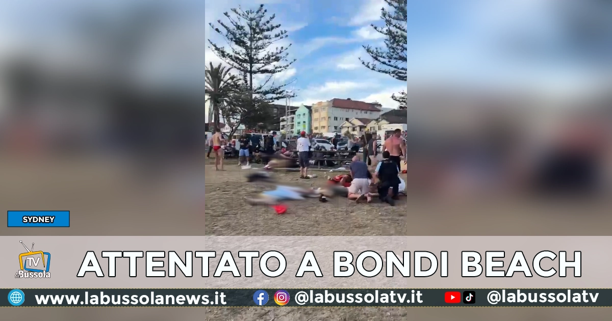 Attentato A Sydney Sulla Spiaggia Di Bondi Beach Durante Una 
