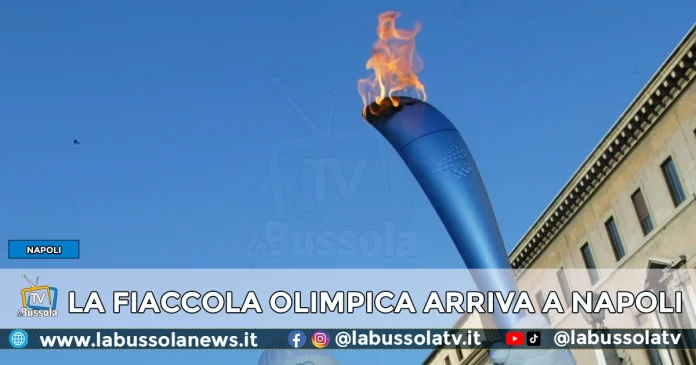 FIACCOLA OLIMPICA A NAPOLI