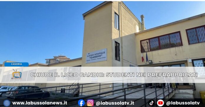 Casoria, addio alla sede del Liceo Gandhi 500 studenti rischiano le lezioni nei prefabbricati