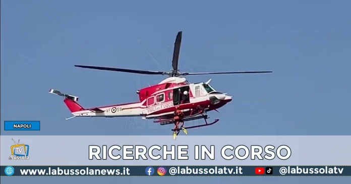 UOMO IN MARE RICERCHE GOLFO DI NAPOLI