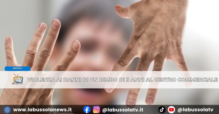 Orrore a napoli, abusa di un bambino di 3 anni al centro commerciale arrestato 47enne dai carabinieri