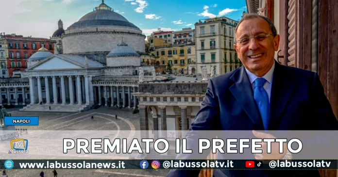 Giornata del mare, a Napoli premio al prefetto Michele di Bari