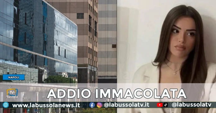IMMACOLATA PANICO SUICIDIO CENTRO DIREZIONALE NAPOLI