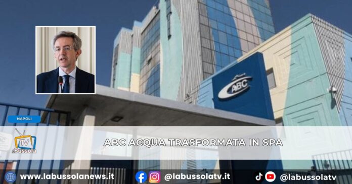 Acqua pubblica a Napoli, cambia il futuro di Abc nasce la nuova società per azioni