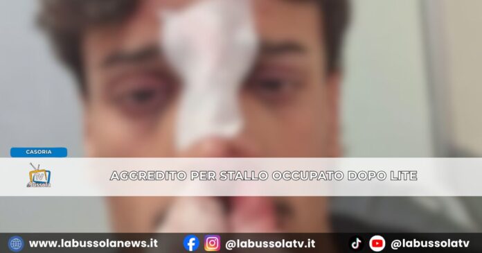 Casoria, stallo per disabili occupato madre e figlio aggrediti dopo una lite