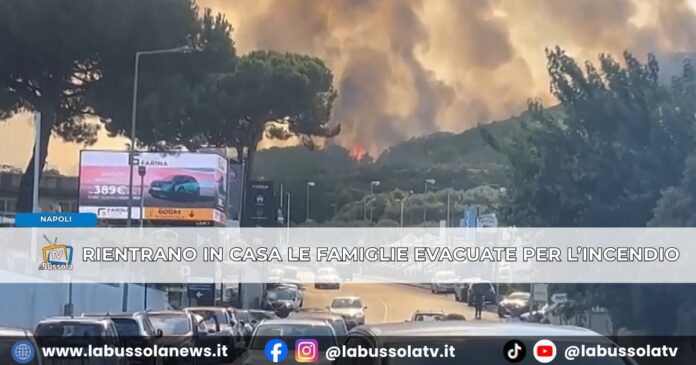 Incendio tra Pozzuoli e Agnano vicino alla Solfatara, rientrate in casa le famiglie evacuate
