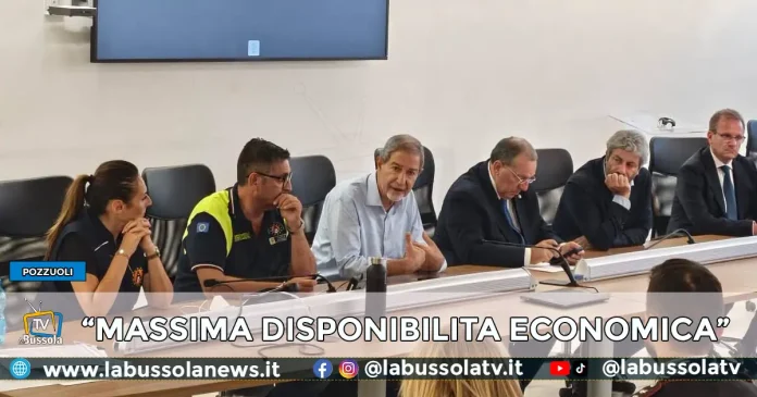 MUSUMECI A POZZUOLI
