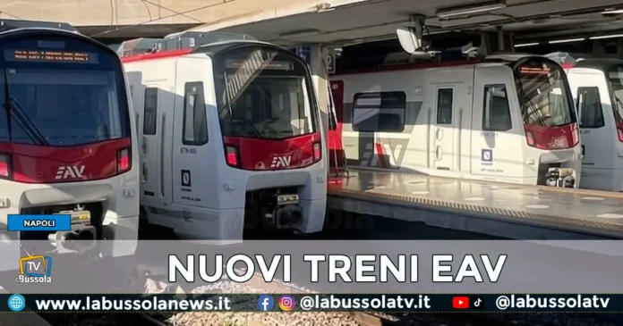 NAPOLI NUOVI TRENI EAV