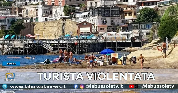 NAPOLI TURISTA VIOLENTATA MARECHIARO INDAGINI
