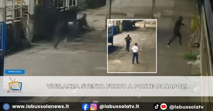 Tentato furto alla Galleria alle Porte di Napoli immediato l’intervento della vigilanza, 6-7 persone in fuga dopo l’allarme